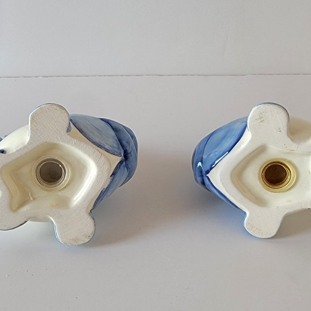 🐟 Blue Fish Salt and Pepper Shaker Set - Picture 6 of 6